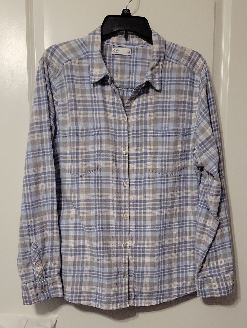 Croft & Barrow Women's XL Plaid Flannel L/S Shirt. Blue/Gray/white.